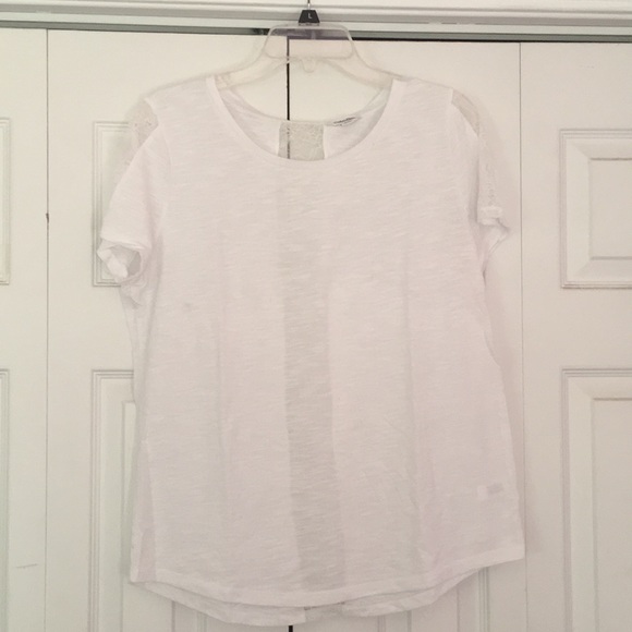 Calvin Klein tshirt with pretty lace detail - Picture 1 of 3